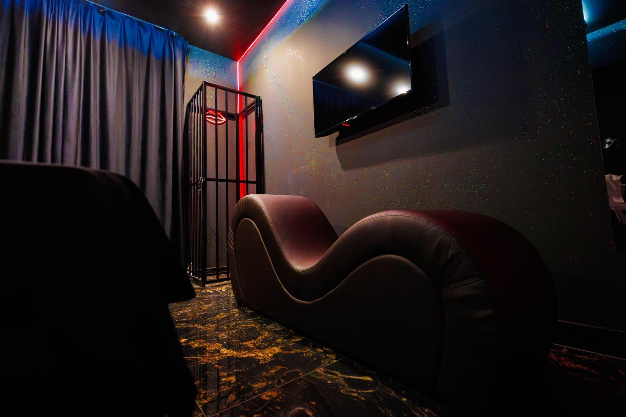 Romeo Nights - Love Rooms - Adults Only ブカレスト エクステリア 写真