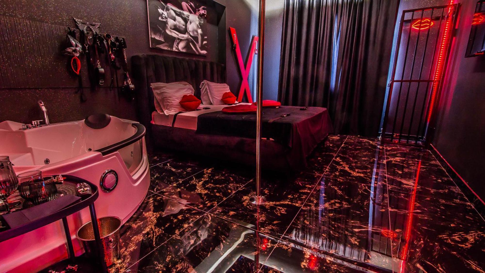 Romeo Nights - Love Rooms - Adults Only ブカレスト エクステリア 写真